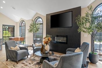 Fireplace lounge