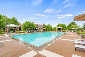 Olathe apartment for rent - Community Pool at Avignon Apartment Homes, Olathe, Kansas