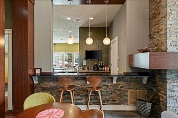 Clubhouse with wifi access & coffee bar