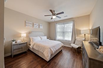 Guest suite bedroom at the dorset