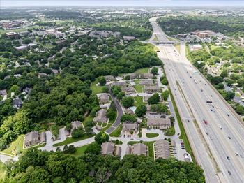 Easy access to shopping & 3 major highways