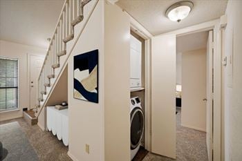 Washer/dryer in-unit