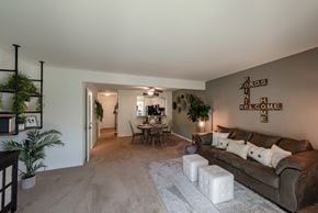 Savannah apartment for rent - open concept living area in townhome for rent at Fords Pointe Apartments and Townhomes