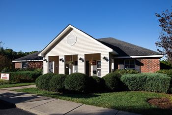 Clubhouse / leasing center