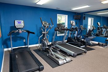 24 Hour fitness center with wi-fi