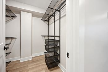 Custom track shelving