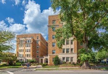 Historic building designed by baer & scholz, a prolific architecture firm, finished in 1927
