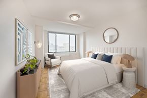 Washington apartment for rent - All Bedrooms with Full Sized Windows