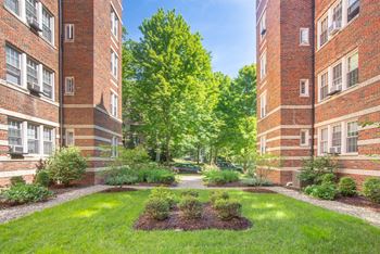 Professionally landscaped outdoor pocket gardens and courtyards