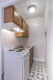 Washington apartment for rent - Compact Kitchen Style