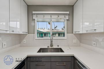 Los Angeles apartment for rent - A kitchen with a sink and a window.