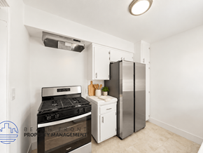 Inglewood apartment for rent - A kitchen with a stove, oven, and refrigerator.