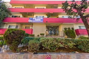 Los Angeles apartment for rent - the building in which the hotel is located