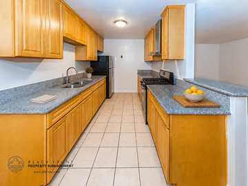 Los Angeles apartment for rent - 740 S. St. Andrews Pl.