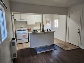 Signal Hill apartment for rent - a view of a kitchen from the living room