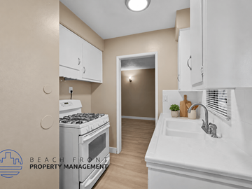 Hawthorne apartment for rent - 12726 S. Truro Ave.