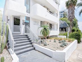 Hollywood apartment for rent - the building in which the apartment is located
