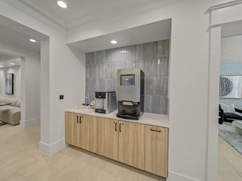 Resident lounge with wifi, hdtvs, billiards and more