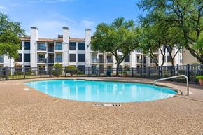 Dallas apartment for rent - our apartments offer a swimming pool