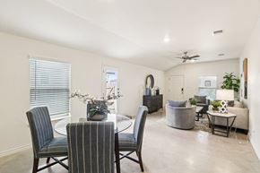 Harker Heights townhouse for rent - A dining room with a table and chairs.