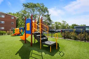 Skokie apartment for rent - the playground at the preserve at polk apartments