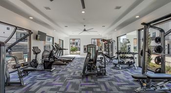 Cutting-edge hi-tech fitness areas