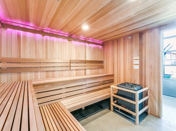 Therapeutic heated sauna