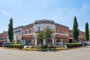 Charlotte townhouse for rent - A large building with the words "Town Market" on the front.