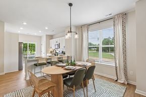 Charlotte townhouse for rent - A dining room