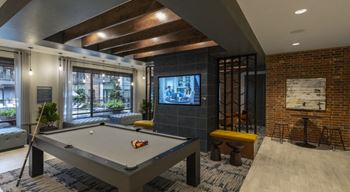 Game lounge