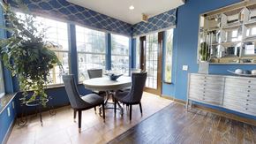 Conroe apartment for rent - A dining room with a table and chairs.