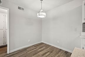 Glendale apartment for rent - the spacious living room of our studio apartment atrium