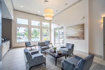 Clubhouse with with wi-fi in common areas