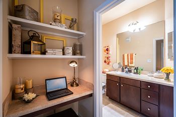 Built-in computer niche
