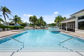Fort Myers apartment for rent - the swimming pool at the resort at longboat key club