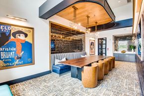 Dallas apartment for rent - Jefferson Innova Lounge