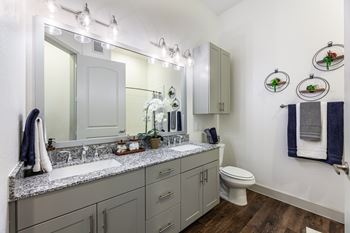 Granite bathroom countertops