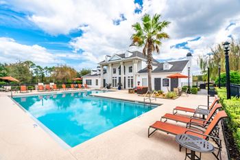 Resort style pool with seating