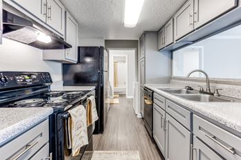 Premium black appliance package*