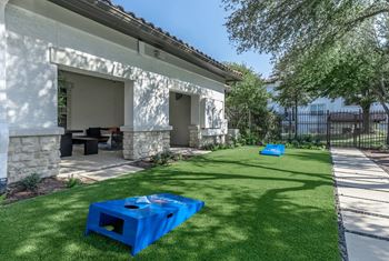 Sundeck & outdoor games