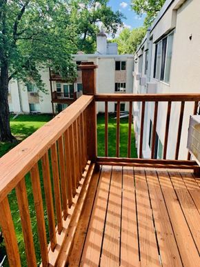Minneapolis apartment for rent - Balcony View
