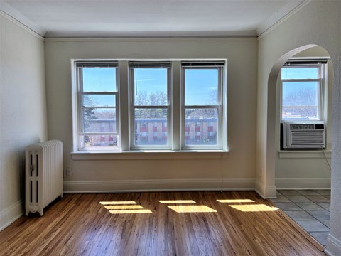 Floor plan for 1 bed, 1 bath, 630 sqft