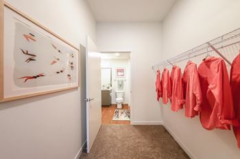 Walk in closet