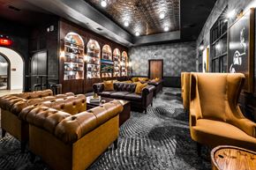 Ocoee apartment for rent - Lounge area with couches at The Alibi at Lake Lilly, Ocoee, Florida