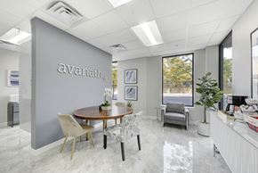 Chicago apartment for rent - Main Lobby at Acclaim on North Avenue, Chicago, IL, 60610