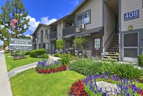 Ontario apartment for rent - Fresh Green Garden at Woodside Senior Apartments (55+), Ontario, 91762