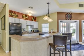 Orlando apartment for rent - Kitchen Space at Academy at Waterford Lakes, Orlando, Florida
