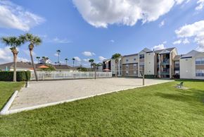 Orlando apartment for rent - Home Exterior at Academy at Waterford Lakes, Florida