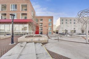 Boulder apartment for rent - Modern Courtyard at Depot Square Apartments, Colorado