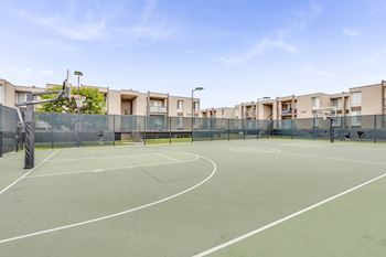 Tennis court 